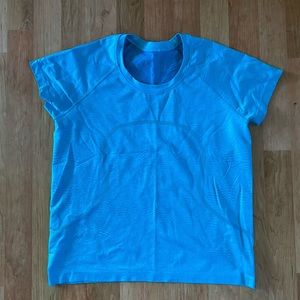 Lululemon Swiftly Tech Short Sleeve 2.0 Race Length